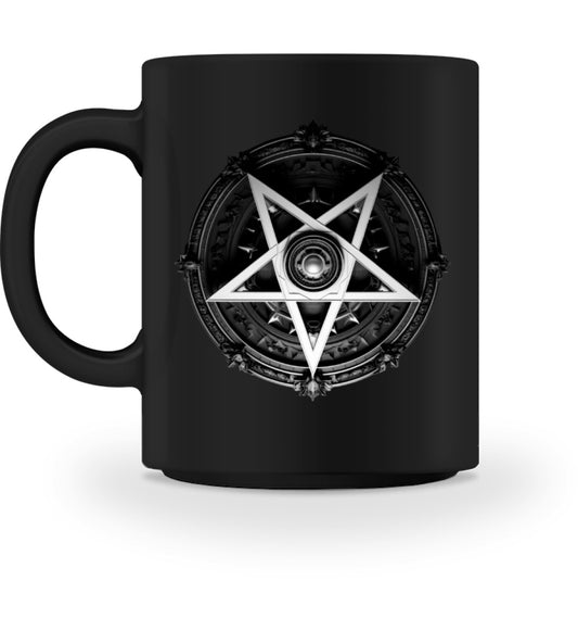 schwarze tasse mit pentagram motiv