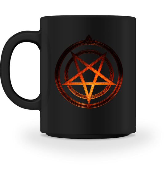 schwarze tasse mit pentagram motiv
